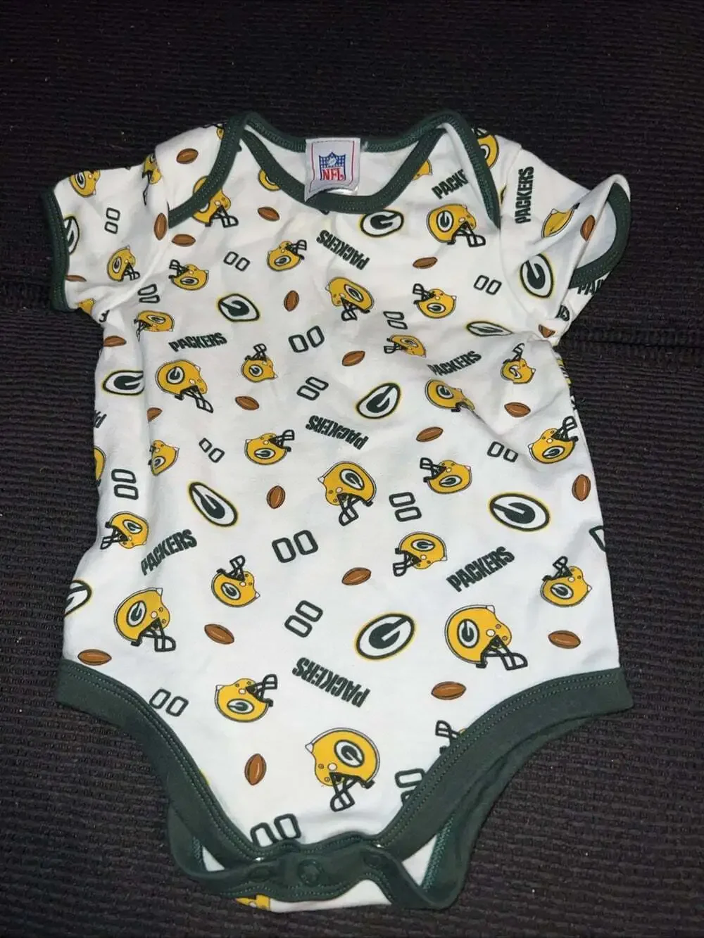 Green Bay Packers Infant Bodysuit 18 Months NFL Baby One Piece - Set Of 2